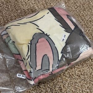 Cartoon Character Plush Blanket
